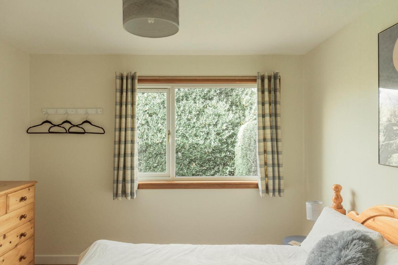No 4 The Highlands Apartment Strathpeffer Ngoại thất bức ảnh